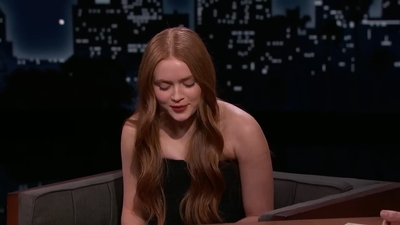 2022-12-06_-_Jimmy_Kimmel_Live_mp40341.jpg