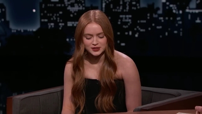 2022-12-06_-_Jimmy_Kimmel_Live_mp40344.jpg