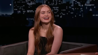 2022-12-06_-_Jimmy_Kimmel_Live_mp40373.jpg