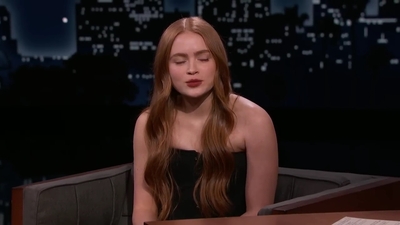 2022-12-06_-_Jimmy_Kimmel_Live_mp40550.jpg