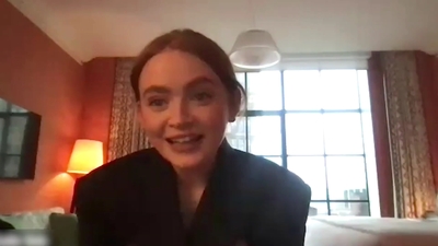 2022-12-09_-_MTV_News_-_The_Whale_Interview_mp410416.jpg