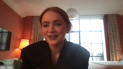 2022-12-09_-_MTV_News_-_The_Whale_Interview_mp410448.jpg