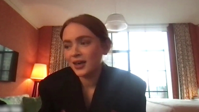 2022-12-09_-_MTV_News_-_The_Whale_Interview_mp410520.jpg