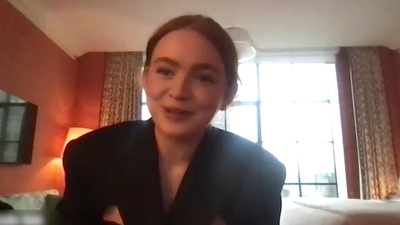 2022-12-09_-_MTV_News_-_The_Whale_Interview_mp410525.jpg