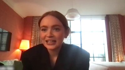 2022-12-09_-_MTV_News_-_The_Whale_Interview_mp410633.jpg