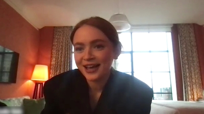 2022-12-09_-_MTV_News_-_The_Whale_Interview_mp410636.jpg