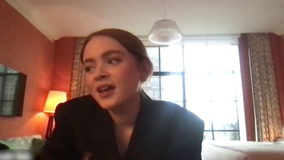 2022-12-09_-_MTV_News_-_The_Whale_Interview_mp410787.jpg