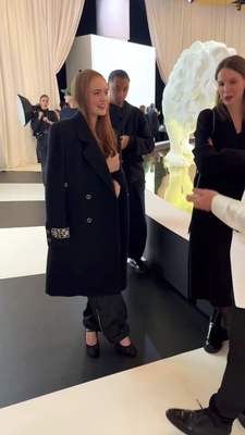 2022-12-13_-_Le_Grand_Numero_De_Chanel_Fragance_Show_1_mp411965.jpg