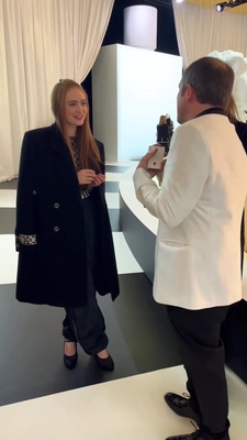 2022-12-13_-_Le_Grand_Numero_De_Chanel_Fragance_Show_1_mp411969.jpg