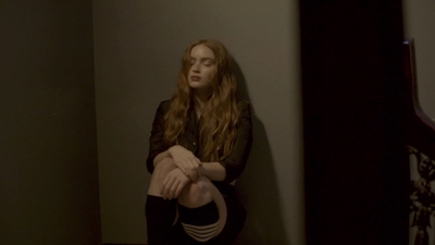 2022-12-14_-_A_Flaunt_Film_-_Sadie_Sink_Presented_by_Thom_Browne_mp40040.jpg