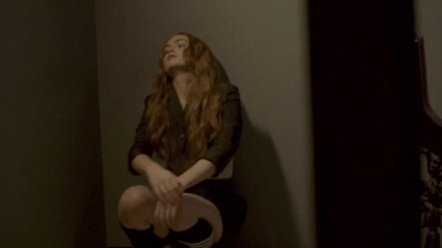 2022-12-14_-_A_Flaunt_Film_-_Sadie_Sink_Presented_by_Thom_Browne_mp40044.jpg