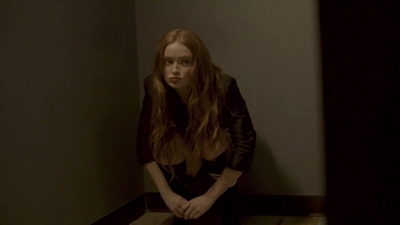 2022-12-14_-_A_Flaunt_Film_-_Sadie_Sink_Presented_by_Thom_Browne_mp40050.jpg