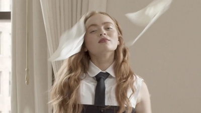2022-12-14_-_A_Flaunt_Film_-_Sadie_Sink_Presented_by_Thom_Browne_mp40105.jpg