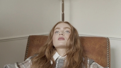 2022-12-14_-_A_Flaunt_Film_-_Sadie_Sink_Presented_by_Thom_Browne_mp40132.jpg