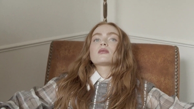 2022-12-14_-_A_Flaunt_Film_-_Sadie_Sink_Presented_by_Thom_Browne_mp40134.jpg