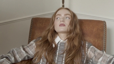 2022-12-14_-_A_Flaunt_Film_-_Sadie_Sink_Presented_by_Thom_Browne_mp40135.jpg