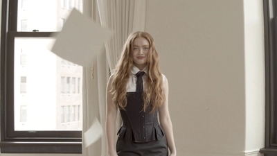 2022-12-14_-_A_Flaunt_Film_-_Sadie_Sink_Presented_by_Thom_Browne_mp40149.jpg