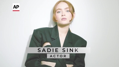 2022-12-14_-_AP_Breakthrough_Entertainer_Sadie_Sink_mp411978.jpg