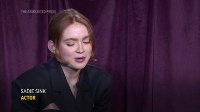 2022-12-14_-_AP_Breakthrough_Entertainer_Sadie_Sink_mp411986.jpg