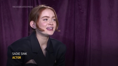 2022-12-14_-_AP_Breakthrough_Entertainer_Sadie_Sink_mp411991.jpg