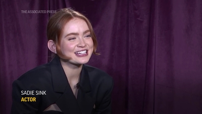 2022-12-14_-_AP_Breakthrough_Entertainer_Sadie_Sink_mp411993.jpg