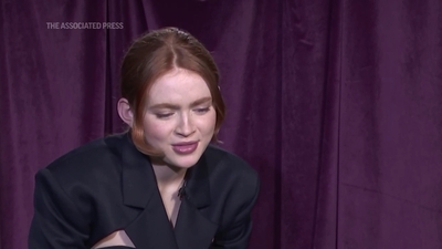 2022-12-14_-_AP_Breakthrough_Entertainer_Sadie_Sink_mp412010.jpg