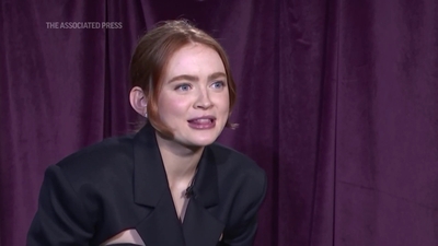 2022-12-14_-_AP_Breakthrough_Entertainer_Sadie_Sink_mp412055.jpg
