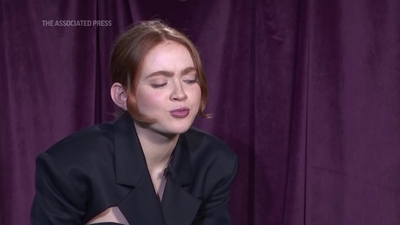 2022-12-14_-_AP_Breakthrough_Entertainer_Sadie_Sink_mp412092.jpg