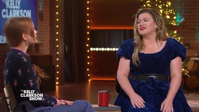 2022-12-15_-_The_Kelly_Clarkson_Show_1_mp412462.jpg