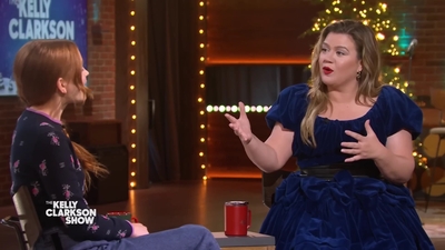 2022-12-15_-_The_Kelly_Clarkson_Show_1_mp412481.jpg
