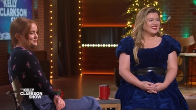 2022-12-15_-_The_Kelly_Clarkson_Show_1_mp412606.jpg