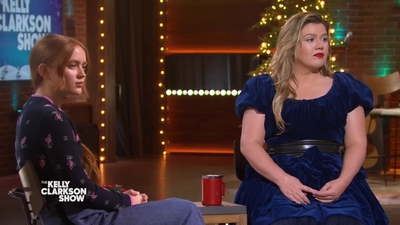 2022-12-15_-_The_Kelly_Clarkson_Show_1_mp412662.jpg