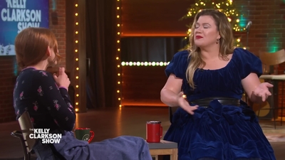 2022-12-15_-_The_Kelly_Clarkson_Show_2_mp413006.jpg
