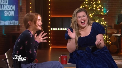 2022-12-15_-_The_Kelly_Clarkson_Show_2_mp413203.jpg