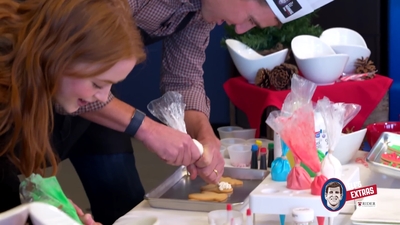 2022-12-22_-_Eli_s_Extras_-_Taylor_Swift_Music_Video_and_Holiday_Cookie_Bake_Off_mp42304.jpg