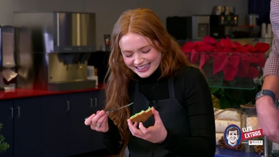2022-12-22_-_Eli_s_Extras_-_Taylor_Swift_Music_Video_and_Holiday_Cookie_Bake_Off_mp42365.jpg