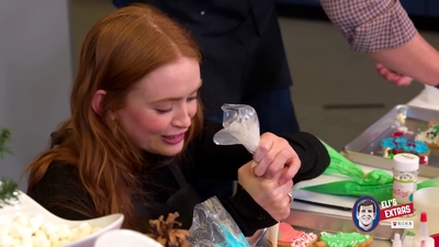 2022-12-22_-_Eli_s_Extras_-_Taylor_Swift_Music_Video_and_Holiday_Cookie_Bake_Off_mp42391.jpg
