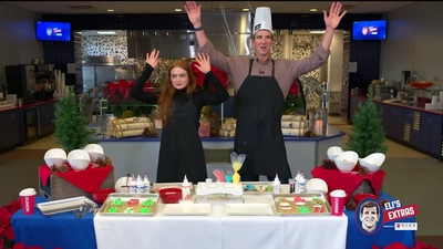 2022-12-22_-_Eli_s_Extras_-_Taylor_Swift_Music_Video_and_Holiday_Cookie_Bake_Off_mp42403.jpg