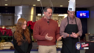 2022-12-22_-_Eli_s_Extras_-_Taylor_Swift_Music_Video_and_Holiday_Cookie_Bake_Off_mp42444.jpg
