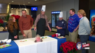 2022-12-22_-_Eli_s_Extras_-_Taylor_Swift_Music_Video_and_Holiday_Cookie_Bake_Off_mp42463.jpg