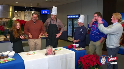 2022-12-22_-_Eli_s_Extras_-_Taylor_Swift_Music_Video_and_Holiday_Cookie_Bake_Off_mp42488.jpg