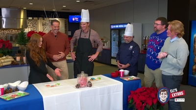 2022-12-22_-_Eli_s_Extras_-_Taylor_Swift_Music_Video_and_Holiday_Cookie_Bake_Off_mp42498.jpg