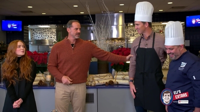 2022-12-22_-_Eli_s_Extras_-_Taylor_Swift_Music_Video_and_Holiday_Cookie_Bake_Off_mp42558.jpg