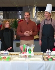Filename=2022-12-22_-_Eli_s_Extras_-_Taylor_Swift_Music_Video_and_Holiday_Cookie_Bake_Off_mp42249.jpg
Filesize=860KiB
Dimensions=1920x1080
Date added=Dec 23, 2022 2022-12-22_-_Eli_s_Extras_-_Taylor_Swift_Music_Video_and_Holiday_Cookie_Bake_Off_mp42249.jpg
