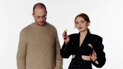 2023-01-09_-_Vanity_Fair_-_Sadie_Sink_and_Darren_Aronofsky_Break_Down_The_Whale_Scene_mp44500.jpg