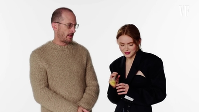2023-01-09_-_Vanity_Fair_-_Sadie_Sink_and_Darren_Aronofsky_Break_Down_The_Whale_Scene_mp44722.jpg