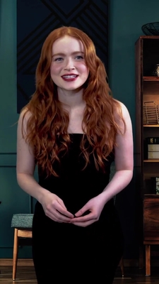 2023-01-13_-_The_Tonight_Show_Starring_Jimmy_Fallon_-_Sadie_Finn_mp45139.jpg