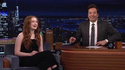 2023-01-13_-_The_Tonight_Show_Starring_Jimmy_Fallon_1_mp40083.jpg