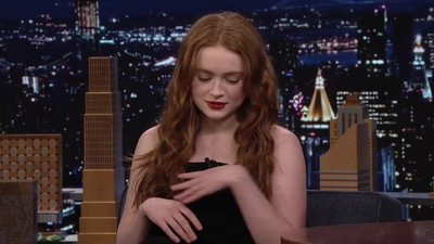 2023-01-13_-_The_Tonight_Show_Starring_Jimmy_Fallon_1_mp40129.jpg