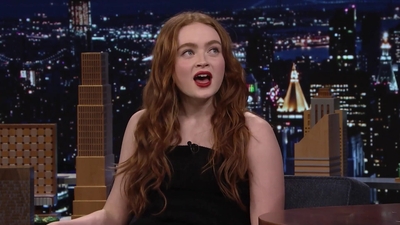 2023-01-13_-_The_Tonight_Show_Starring_Jimmy_Fallon_1_mp40131.jpg